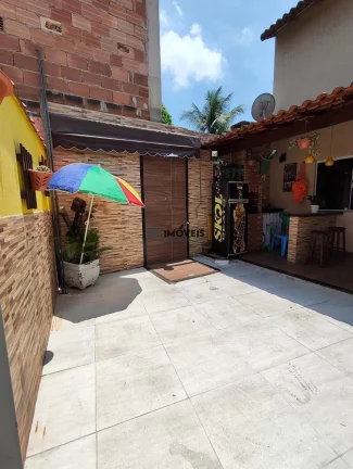 Imagem Casa a Venda no bairro Jóquei Clube - São Gonçalo, RJ