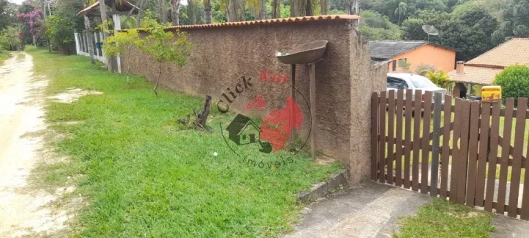 Chácara 1.580m2 ,estudo permuta por apto em S. caetano sbc sp , 3 dorm,churrasq , Lago , 10 vagas, Cidade de Sarapui