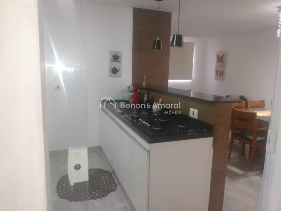 Imagem Este sobrado recém-reformado oferece uma combinação perfeita de modernidade e conforto em seus 21...
