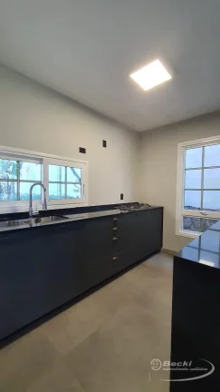 Imagem Casa alto padrão no bairro Nova Brasília - Joinville