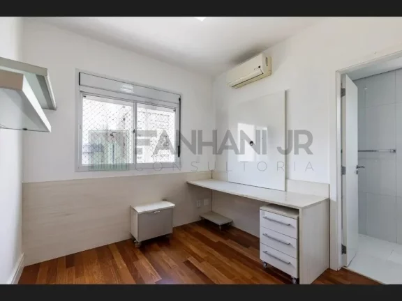 Imagem Imperdível: Apartamento de Luxo à Venda ou Locação no Itaim Bibi, São Paulo - 3 quartos, 3 suítes, 3 salas, 5 banheiros, 3 vagas - 162 m².
