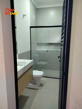 Imagem Impecável casa em condomínio com 3 suítes no Jd. Cybelli, Ribeirão Preto-SP: 268m², 2 salas, 4 vagas - Imperdível!