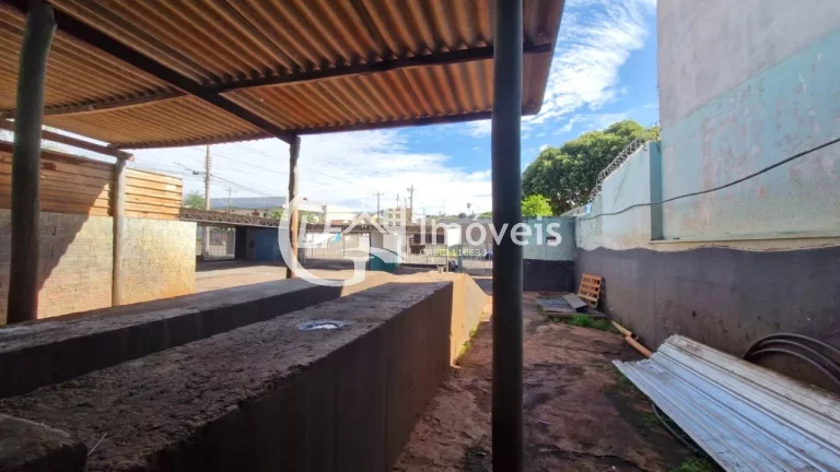 Imagem Excelente Oportunidade! Terreno de Esquina com Potencial Comercial e Residencial