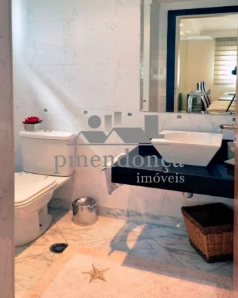 Imagem Excelente apartamento em Perdizes, no último andar, com vista linda da cidade.