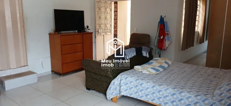 Imagem Casa 6 Quartos 4 Suítes 1 Vaga 400m² SHCGN 707 Asa Norte