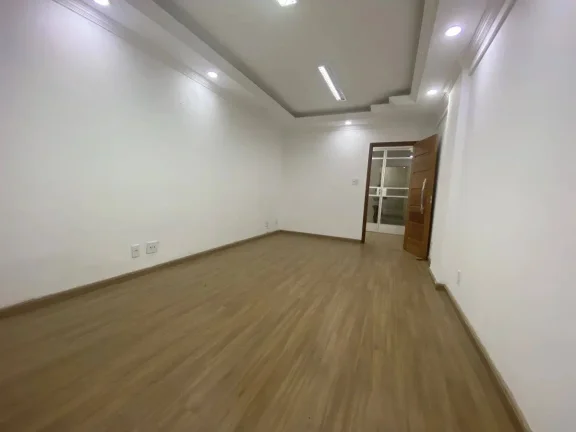 Imagem Grande Oportunidade! Sala comercial à venda no Centro de Barbacena