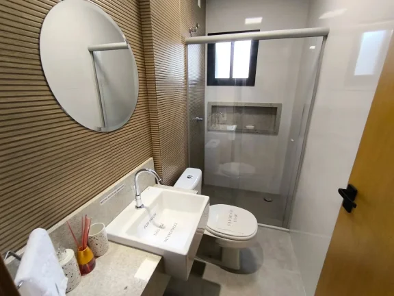 Imagem Evora Charm Desing , 3 Suites Ao Lado Do Parque Cascavel E Avenida Rio Verde