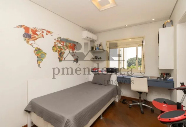 Imagem Apartamento em Perdizes com 4 quartos (3 sui­tes) e 3 vagas, 143m².