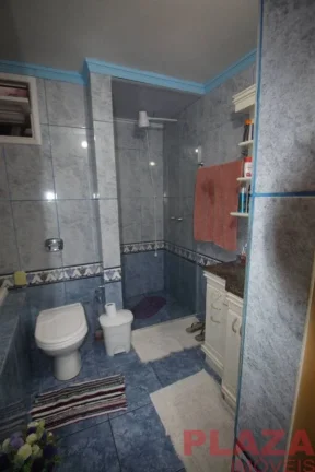 Imagem Casa no Centro | 9 Dormitórios | 4 Vagas | 300m² de Terreno | Permuta Menor | Balneário Camboriú – SC