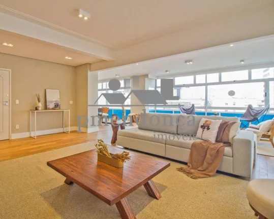 Imagem Higienopolis, Apartamento reformado, 3 dormts 2 suites,com 210 m2