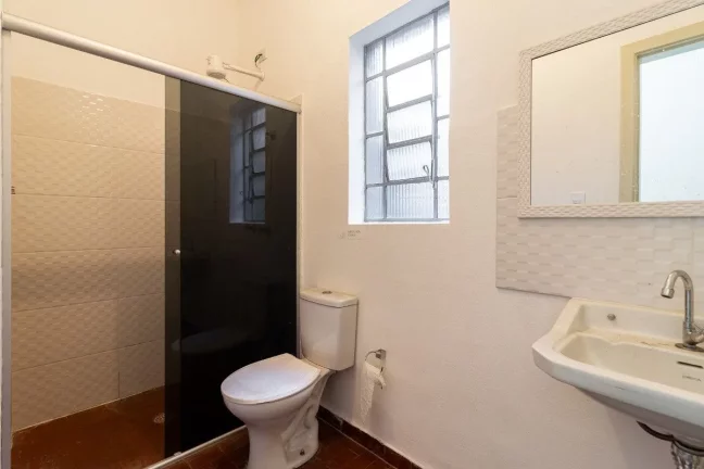 Imagem Sobrado com 2 residências (andar térreo e superior ) na Vila Romana. Documentação verificada, ótimo para locação