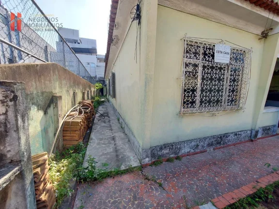 Imagem Terreno com casa com 360m² no Jd. 25 de Agosto