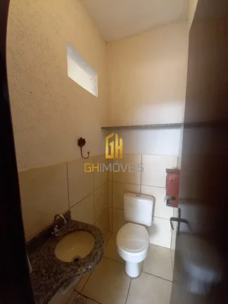 Imagem Casa com 3 quartos no Setor Recanto Minas Gerais, em terreno com 360,25m² com 242,89m² de área co...