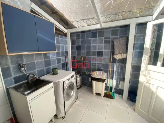 Imagem Casa com 4 Suítes Mobiliada pronta para Airbnb, morar ou veraniar na beira mar à venda, 160 m² por R$ 680.000 - Praia Rasa - Armação dos Búzios/RJ