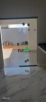 Imagem Casa para Venda em Hortolândia, Jardim Bela Vista, 2 dormitórios, 1 suíte, 1 banheiro, 2 vagas