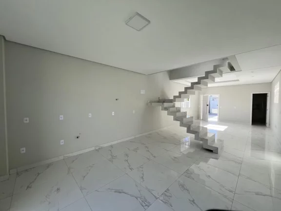 Imagem Casa / Sobrado para Venda em Florianópolis / SC no bairro Ingleses do Rio Vermelho