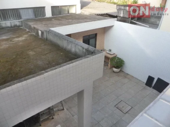 Imagem Sobrado com 5 salas para alugar, 500 m² - Encruzilhada - Santos/SP