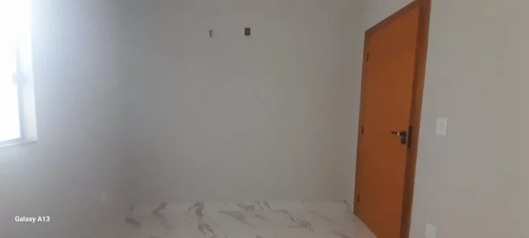 Imagem Casa à Venda em Sinimbu BH: 136m², 3 Quartos, 1 Suíte – R$890mil