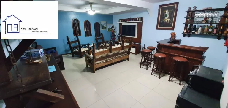 Imagem CASA À VENDA NO PECHINCHA, RUA JOAQUIM TOURINHO 3 QUARTOS 208 M²
