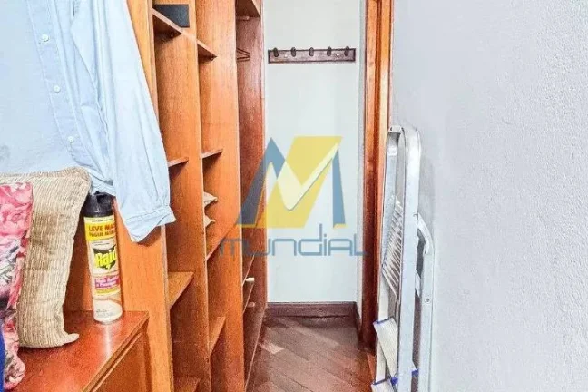 Imagem Imóvel Comercial de Alto Padrão com Suítes, Gourmet e 5 Vagas