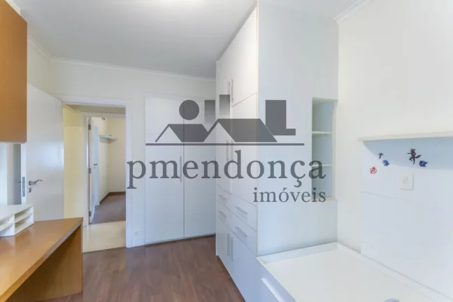 Imagem Apartamento na Rua Caraibas mobiliado com 3 quartos (1 suíte) e 1 vaga, 113m²