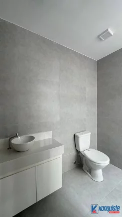 Imagem OPORTUNIDADE ÚNICA! RESIDÊNCIA À VENDA: 3 QUARTOS, SUÍTES, COZINHA MODERNA