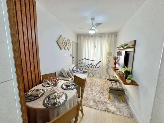 Imagem Apartamento com 2 dormitórios à venda, 55 m² por R$ 380.000,00 - Guilhermina - Praia Grande/SP