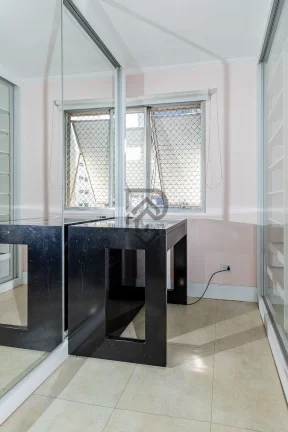 Imagem Apartamento Itaim Bibi decorado pronto para morar