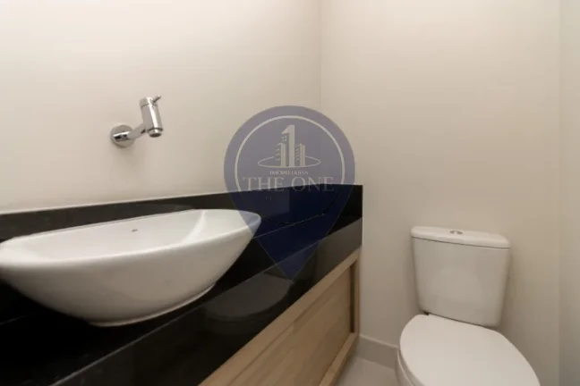 Imagem Apartamento de Luxo em Água Branca, São Paulo-SP - 3 quartos, 3 suítes, 2 salas, 4 banheiros, 3 vagas de garagem - 119m²