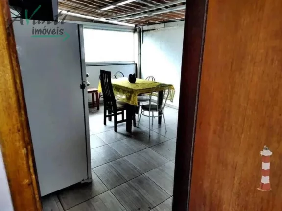 Imagem Casa 2 dormitórios à venda na Vila Voturuá - São Vicente/SP