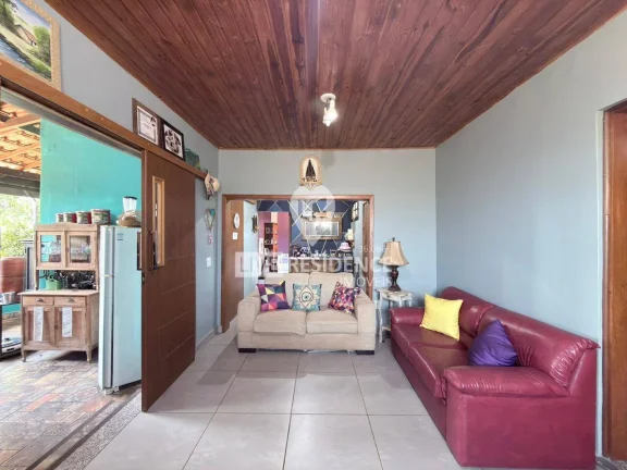 Imagem Casa de Campo em Itatiba: 1.000m², Lazer Completo, Piscina e Pomar