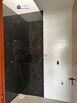 Imagem Casa com 3 Quartos e 2 banheiros à Venda, 116 m² por R$ 749.900