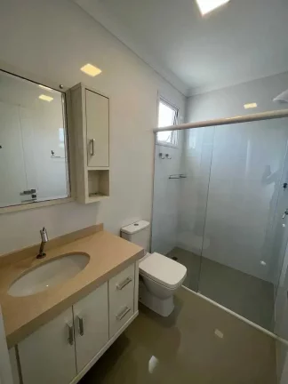 Imagem Apartamento com 3 suítes e 3 vagas de garagem em Meia Praia - Itapema/SC