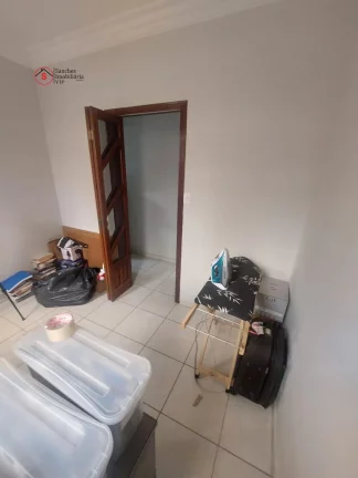 Imagem Sobrado a venda na Vila Zelina, a 9 minutos a p?(C) do Metrô Vila Prudente. 3 dormitórios, 1 com closet, 2 vagas de garagem cobertas, portão automático.