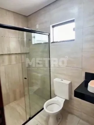 Imagem Casa à venda no Bairro Estela Márcia com 3 quartos, PETROLINA - PE