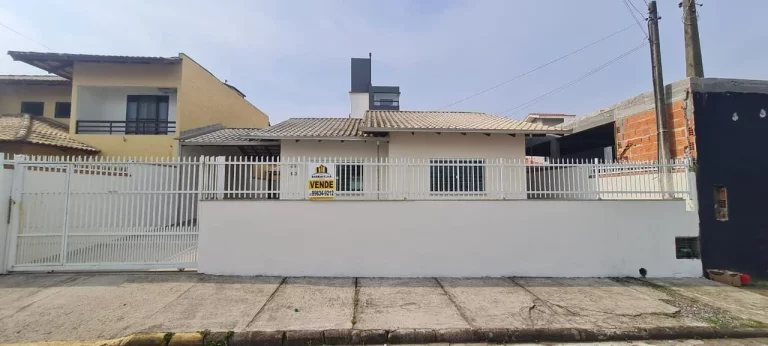 CASA RESIDENCIAL em Barra Velha - SC, Tabuleiro