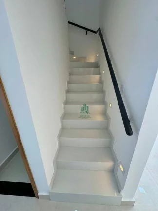 Imagem Sobrado com 3 dormitórios à venda, 100 m² por R$ 850.000,00 - Carmela III - Guarulhos/SP