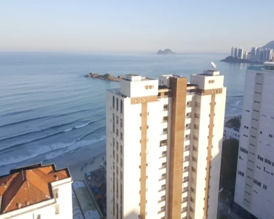 Imagem Apartamento com lazer nas Pitangueiras com vista para o mar
