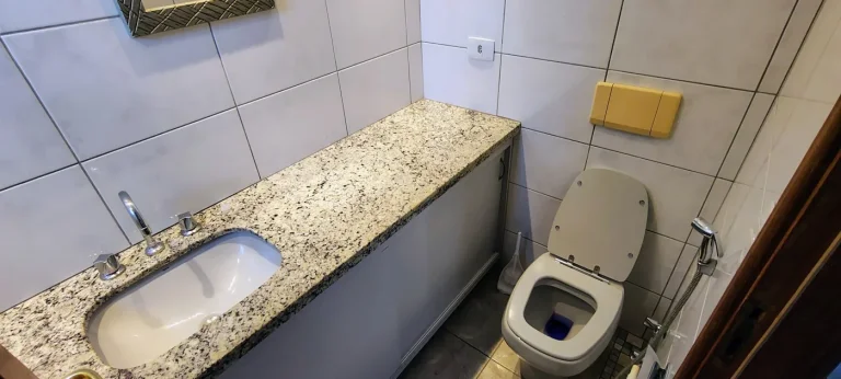 Imagem Apartamento 3 quartos mobiliado no Ahú - Aluguel R$4.500,00.