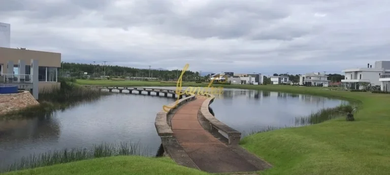 Imagem Terreno vista eterna do mar, a condomínio Beira mar, pronto para construir