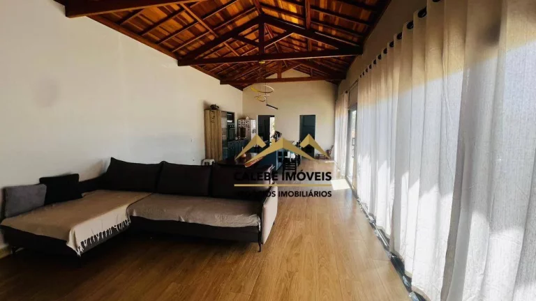 Imagem Chácara com 3 dormitórios à venda, 650 m² por R$ 650.000,00 - Bairro dos Mirandas - Tatuí/SP