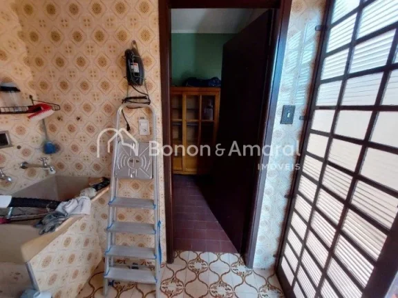 Imagem Casa a venda no Jardim Eulina em Campinas!

Casa localizada na parte alta do Bairro em uma rua muito...
