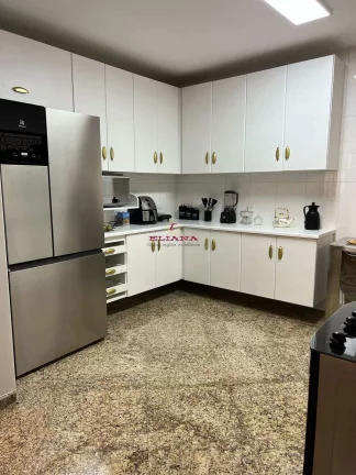 Imagem Sobrado à venda em Osasco, Centro, com 4 quartos, 354m²