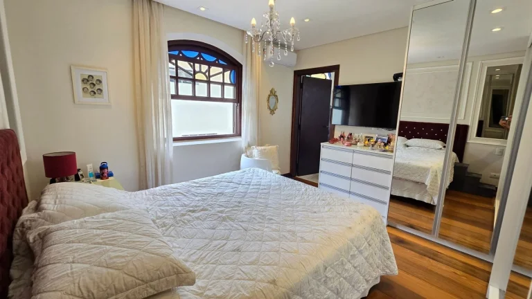 Imagem Casa com 3 dormitórios à venda, 387 m² por R$ 2.650.000,00 - Jardim Marajoara - São Paulo/SP