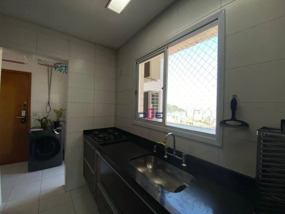 Imagem Apartamento com 3 dormitórios à venda, 119 m² por R$ 1.850.000,00 - Ponta da Praia - Santos/SP