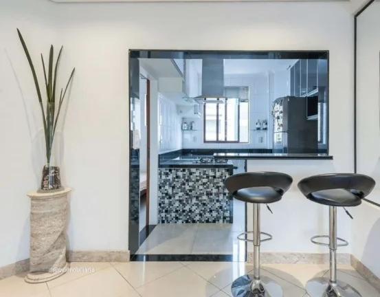 Imagem Descubra este incrível apartamento à venda na Rua Doutor Teles, 94, no coração da Liberdade, Bel...