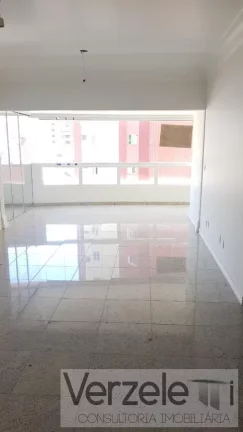 Imagem Apartamento 3 dormitórios para Venda em Balneário Camboriú / SC no bairro Centro