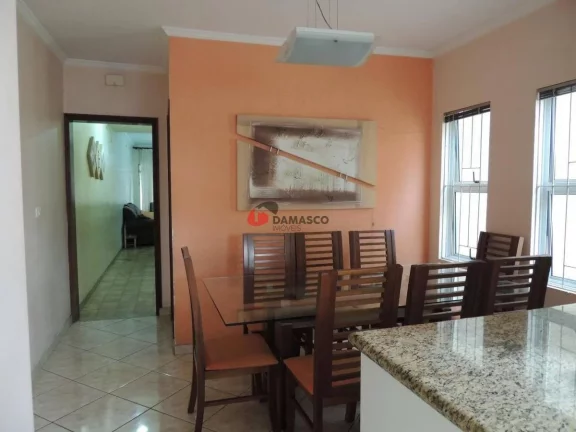 Imagem Sobrado à venda 4 Quartos, 1 Suite, 2 Vagas, 250M², Utinga, Santo André - SP