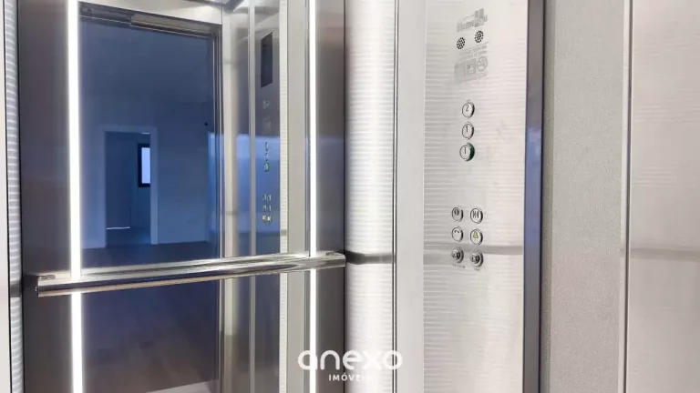 Imagem Casa de Alto Padrão com Automação e Elevador Privativo – Vila Nova, Blumenau