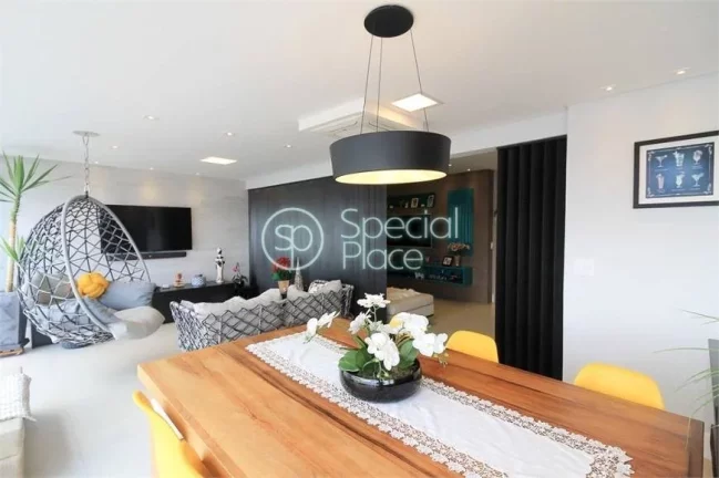 Imagem Lindo apartamento reformado em Santana. São 120m2 de área privativa. São duas suítes + escritór...